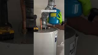 Expansion tank install on water heater