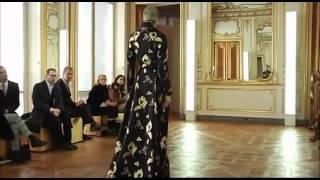 Alexander McQueen  Fall/Winter 2010/2011 (Full HD)