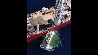 Recovering lost shipping containers from sea