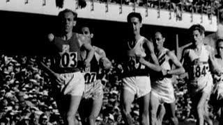 Emil Zátopek Wins 10,000m In Incredible Time For Gold - Helsinki 1952 Olympics