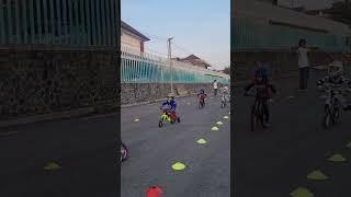 Tap-tap and cornering #pushbike #balancebike #sports #shorts #shortvideo #fyp #fypシ #practice#emier