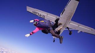 Skydive - Tandem Skydive - Langar - Nottingham - England - Free fall