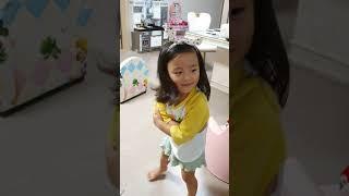 [마세TV]37month daughter's dance (hello carbot)