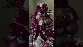 I couldn’t help myself#christmastree #cristmasdecor #christmas #xmas #tutorials #designer
