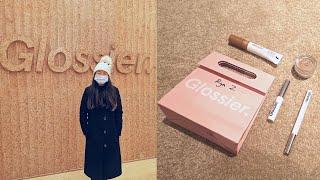 NEW ! GLOSSIER STORE IN LONDON | SWATCH & REVIEW