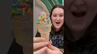 ⭐️FOOD REVIEW⭐️ Pure Sugar Cake Batter Lillipop Cone #foodreview #candy #cakebatter #puresugar