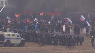 Secret drills of Moscow police on suppression of mass protests.