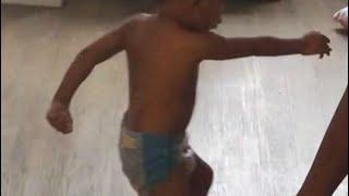 Chris Brown & Drake dance lessons for toddlers...in saggy diapers