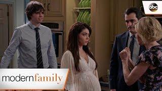 Haley Wants to Elope – Modern Family