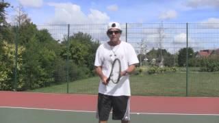 How To Play Tennis - The Many Roles Of The Non-Hitting Arm In Tennis!