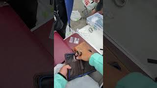 Старые вещи на барахолке