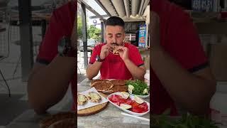 ADANA LAHMACUNU! Karaçizmeli fırın #sokaklezzetleri #shorts #yemeustasi