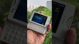 Tiny Sony Ericsson Xperia mini pro phone with Slide-out QWERTY keyboard ⌨️