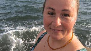 Анапа.Купаюсь в море 01.11.Утренние прогулки с Боней.Болтаю про собак.Не сдержалась, плакала.Закат.