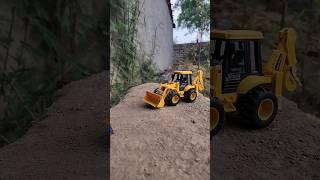 ok mamu #jcb #jcbvideo #cat #cute #shorts #short #track #tractor #diy #diycrafts #science #excavator
