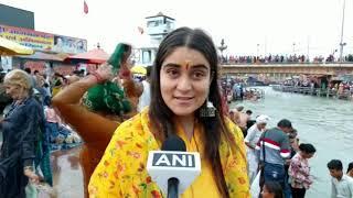Hindus in India take holy dip in river Ganges on "Ganga Dussehra"