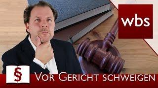 Jura Basics: Wann darf ich vor Gericht schweigen? | Rechtsanwalt Christian Solmecke