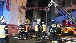 07 01 25 Feuer Holzhandlung