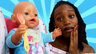 Baby Born doll's clothes are dirty! Washing baby dolls & a toy washing machine - Kids' videos.