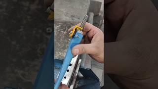 Making a Tool to Fasten Inaccessible Bolts Quickly