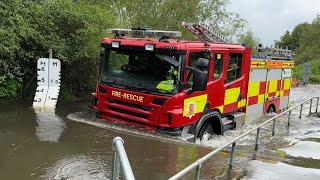 UK Flooding Fails!! || Vehicles vs Floods compilation || #158