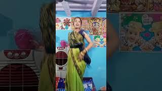 Jawani ke mausam ️️ #Poonam #bhojpuri #shortdance @poonamkushwaha #viralvideo muj jamane me