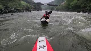 New Whitewater Kayak Experience- David gets his Apex Ringer