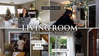 Finishing touches to the living room | Painting doors, new curtains, rug and Christmas decs