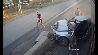 Авария в Шахтах попала на видео