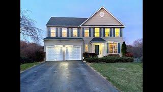 Homes for sale in Germantown, Md. 20876.  21335 Village Green Cir.