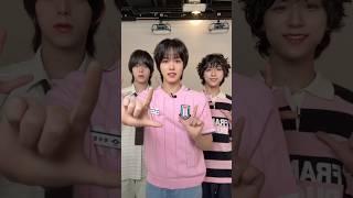 이쪽인가봐  #AHOF #아홉