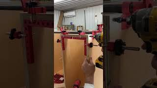 These corner clamps are going to get a lot of play in my shop https://amzn.to/3ggo573