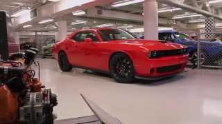 707 HP Dodge Challenger SRT Hellcat hits the drag strip