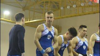 Тихонов Иван - упражнения на брусьях - многоборье