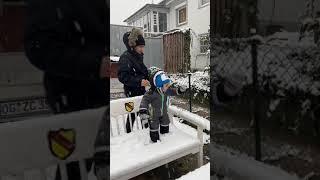 Thirdy and Alli’s First Snow Experience | January 2021 #Shorts