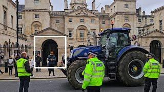 Horses REMOVED and Police at Horse Guards as Army of Farmers Take Over London!