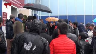 Очередь в миграционный центр Владивостока