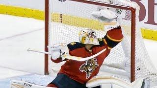 Luongo flashes the leather to deny Palat