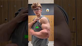 BRO SLEEPER BODYBUILDER  MOTIVATION SHORTS #sleeper #bodybuilder #motivation #shorts #edit #video