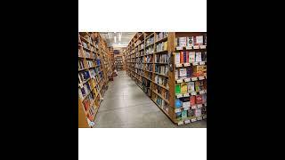 Visit to the 'Powell's city of books' , a bookstore in Portland