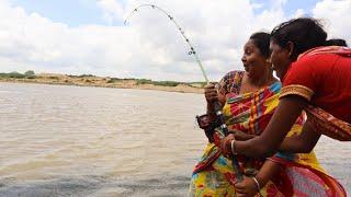 Fishing video | Best Hook Fishing lady| Today the village lady fishing in the village river by wheel