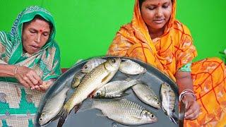 জ্বরের পর মুখের স্বাদ ফেরাতে পুকুর থেকে ছিপ দিয়ে চারা মাছ ধরে লেবু দিয়ে মাছের টক রান্না করলাম,সবজি