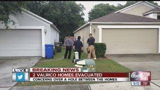 2 Valrico homes evacuated after hole opens