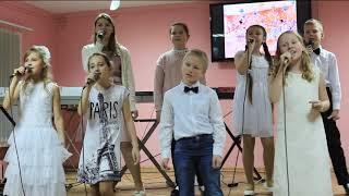 Я нарисую страну. Хор воспитанников ДШИ. Преподаватель Елена Просвирякова