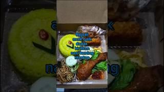Rejeki anak baik dapat kiriman nasi kuning enak #shortfeed #food