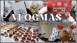 Vlogmas #8 | First little gifts  | Relaxing Sunday 