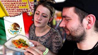 STREETFOOD TESTEN - in MEXIKO! Besuch eines riesigen MARKTES & eines Dino Parks!