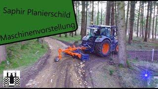 #RicciC 𝙎𝙖𝙥𝙝𝙞𝙧 𝙋𝙧𝙤𝙛𝙞 𝙋𝙡𝙖𝙣𝙞𝙚𝙧𝙨𝙘𝙝𝙞𝙡𝙙 im Wald; Forstweg Pflege - Wirtschaftsweg. Bei Interesse melden;)