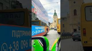 “Дорога на Львівський вокзал | Вулична атмосфера “Дорога на Львівський вокзал | Вуличні пейзажі”