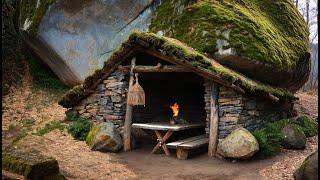 Bushcraft SHELTER of Stones and Logs under a Rock. Warm Shelter